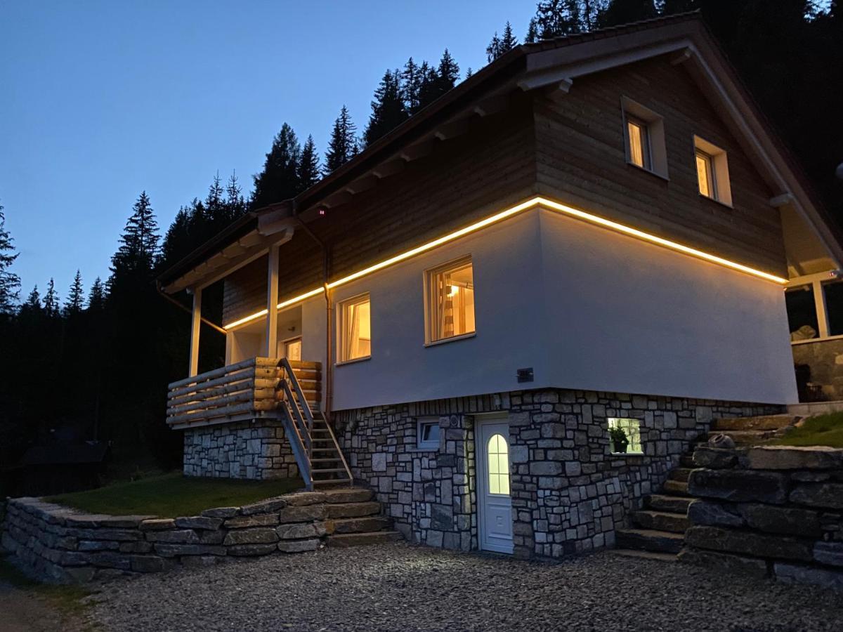 Traumhaus Flattnitz Apartment Bagian luar foto